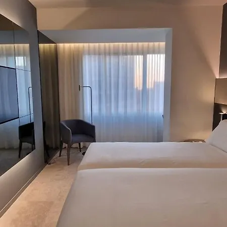 Hotel Bom Sucesso By Gaiarooms 4*