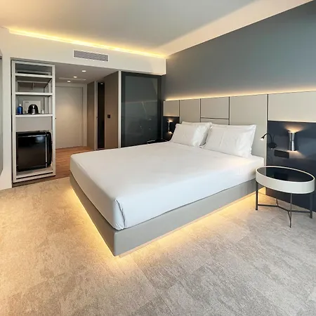 Bom Sucesso By Gaiarooms Hotel 4*